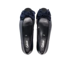 Elegante ballerina blauw