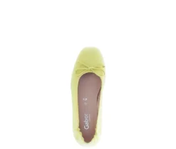 Elegante ballerina groen