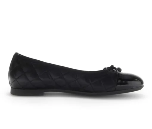Elegante ballerina zwart