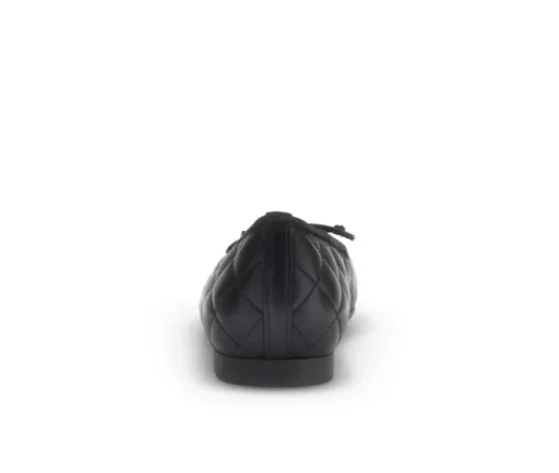 Elegante ballerina zwart