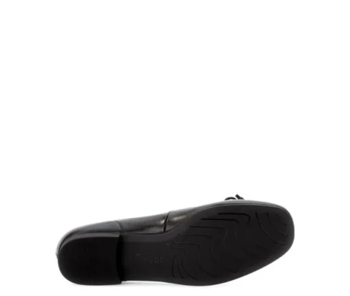 Elegante ballerina zwart