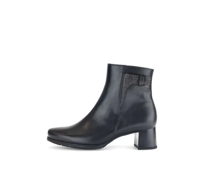 Elegante enkellaarsjes zwart