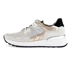 Lage sneaker beige