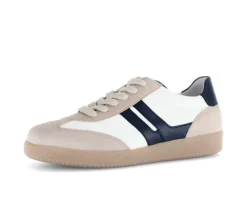 Lage sneaker beige