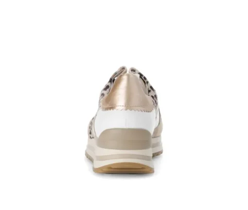 Lage sneaker beige