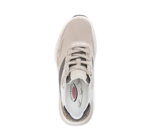 Lage sneaker beige