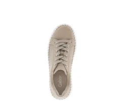 Lage sneaker beige