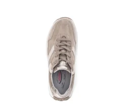 Lage sneaker beige