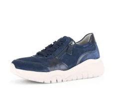 Lage sneaker blauw