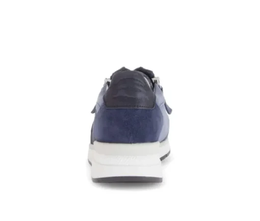 Lage sneaker blauw