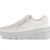 Lage sneaker crème