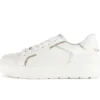 Lage sneaker crème