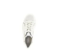 Lage sneaker crème