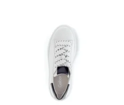Lage sneaker wit