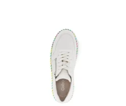 Lage sneaker wit