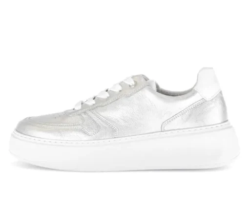 Lage sneaker zilver