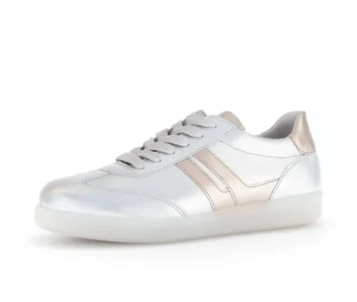 Lage sneaker zilver