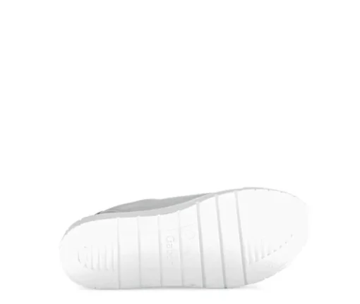 Lage sneaker zilver