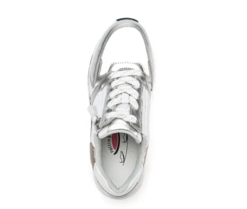 Lage sneaker zilver