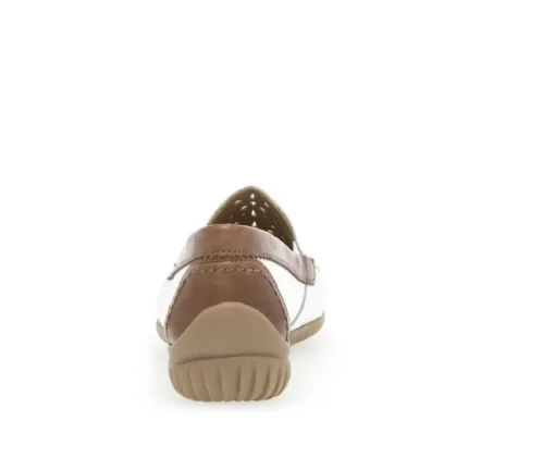 Mocassin wit