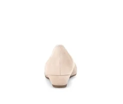 Pump met sleehak beige