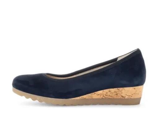 Pump met sleehak blauw