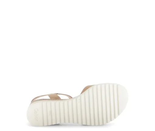 Sandal met riempjes beige