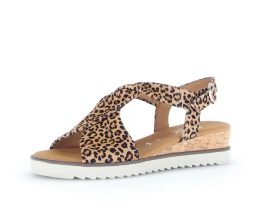 Sandal met riempjes bruin