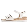 Sandal met riempjes crème