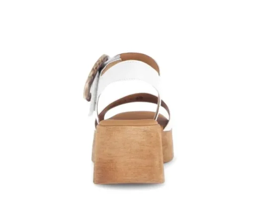 Sandal met riempjes crème
