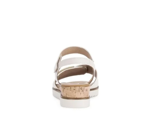 Sandal met riempjes crème