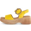 Sandal met riempjes geel
