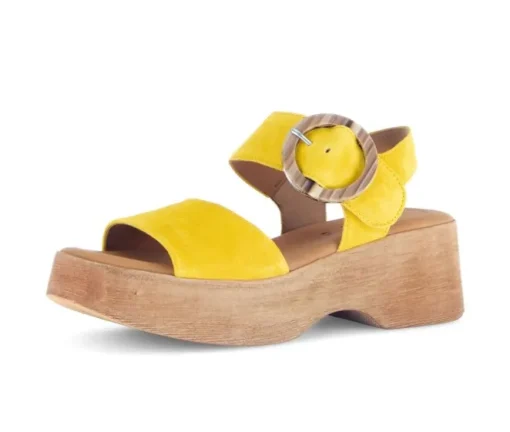 Sandal met riempjes geel