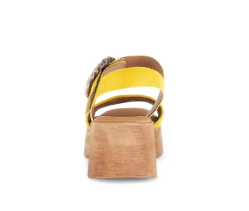 Sandal met riempjes geel
