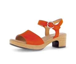 Sandal met riempjes oranje