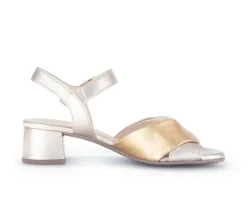 Sandal met riempjes rose