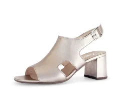 Sandal met riempjes rose