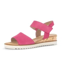 Sandal met riempjes roze