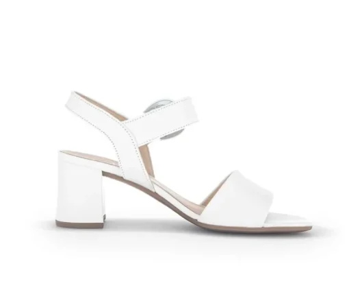 Sandal met riempjes wit