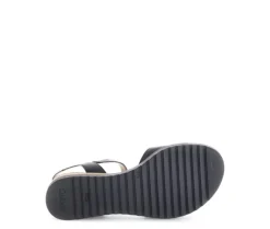 Sandal met riempjes zwart