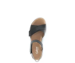 Sandal met riempjes zwart