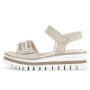Sandale met plateauzool beige