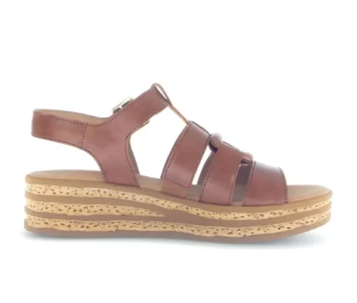 Sandale met plateauzool bruin