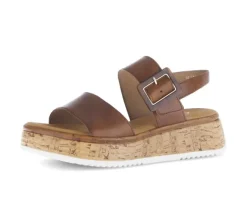 Sandale met plateauzool bruin