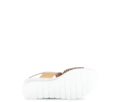 Sandale met plateauzool beige