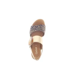 Sandale met plateauzool beige