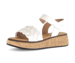Sandale met plateauzool crème
