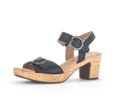 Sandale met plateauzool zwart