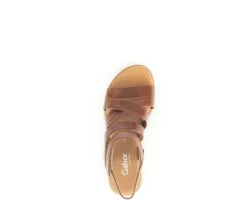 Sandaleno met sleehak bruin