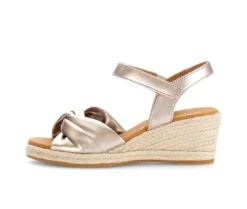 Sandaleno met sleehak goud